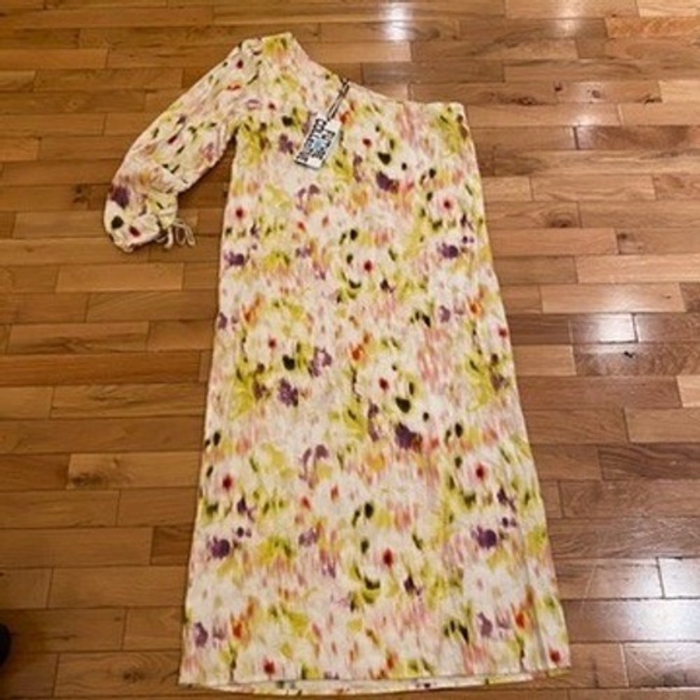 Future Collective One Shoulder Floral Midi Dress Size M NWT